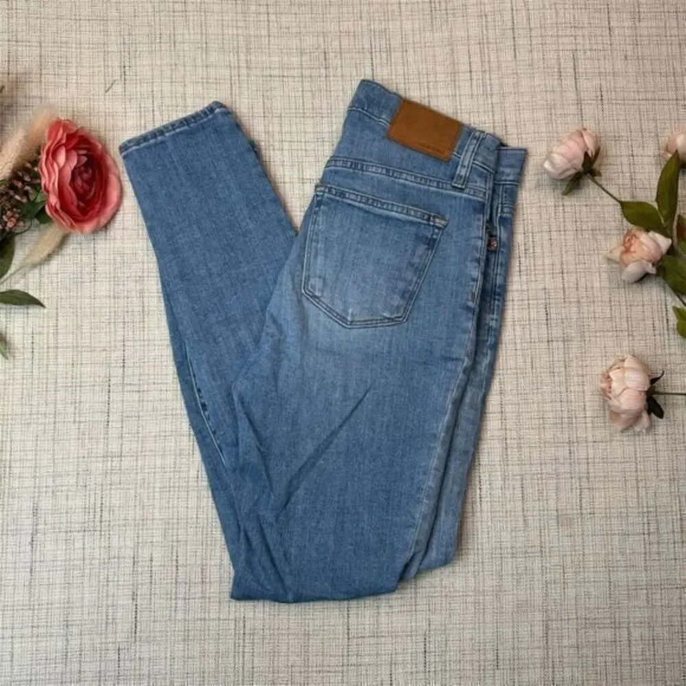 J.Crew Women's High-Rise‎ Skinny Jeans Size 27 Light Blue Denim